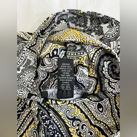 INC mid strap size small - Picture 8 of 8